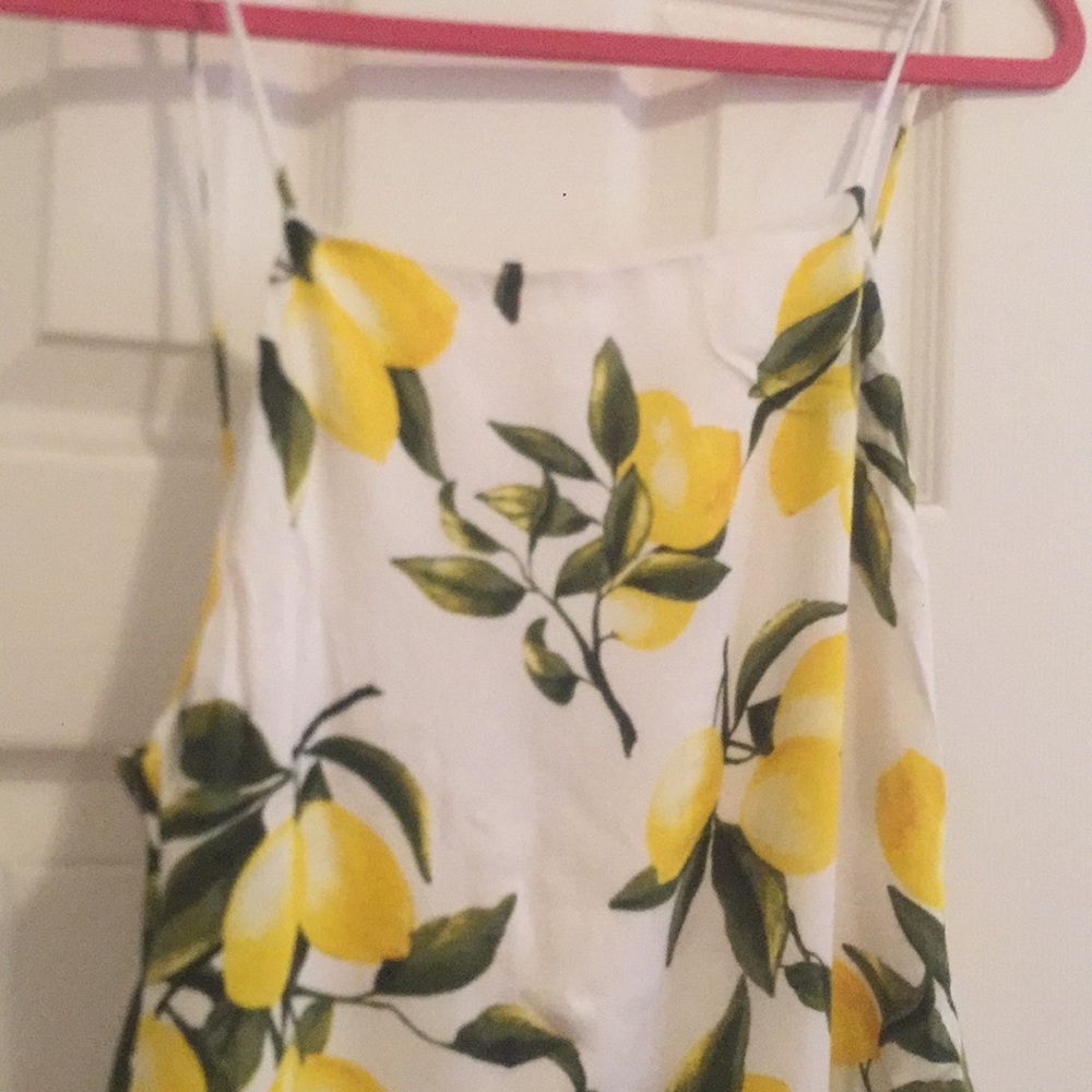Lemon print mini dress 🍋